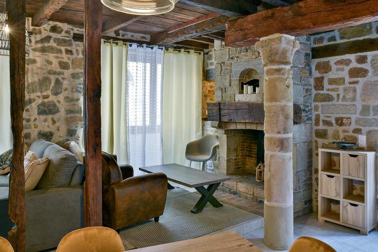 Logis Face A L'Abbatiale Apartment Beaulieu-sur-Dordogne Exterior photo